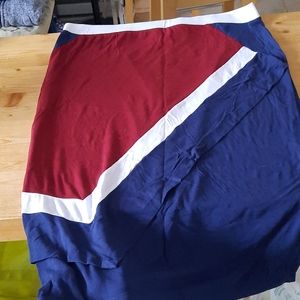 Geometric detail skirt